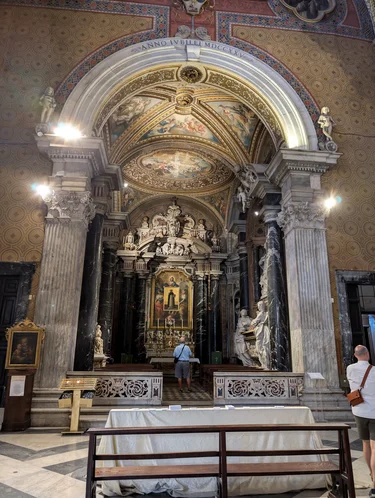 Prachtvolle Statue in Italien