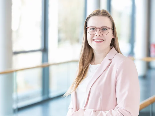 Portrait Frau Menne